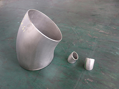 Codo sin costura de 45° de acero inoxidable